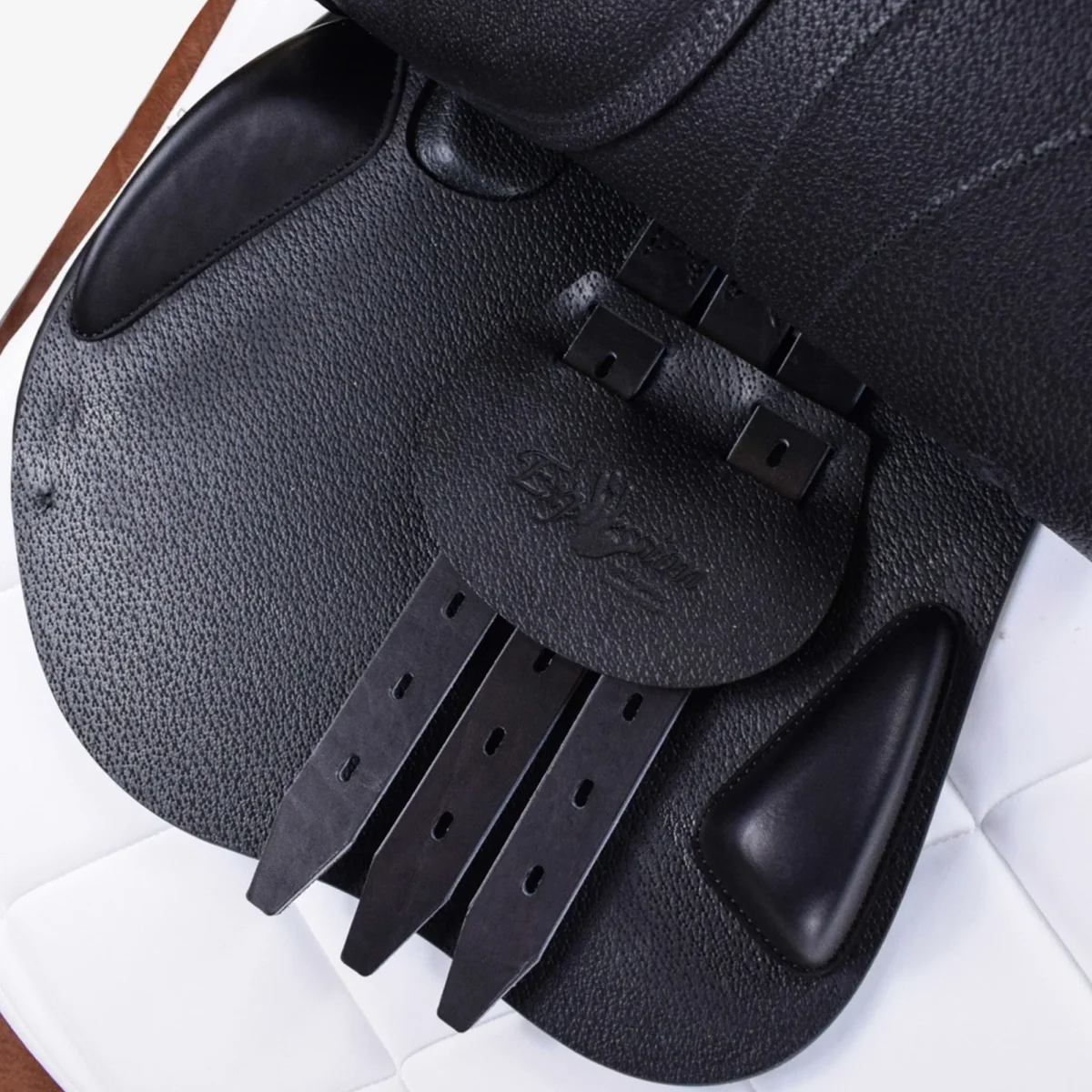 SELLERIA EQUIPE EXPRESSION SPECIAL - NERA - immagine 5