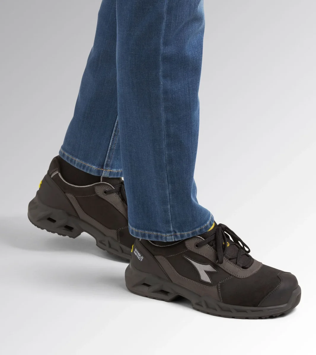 SCARPA DIADORA SHARK BASSA S3 SRC ESD - immagine 3