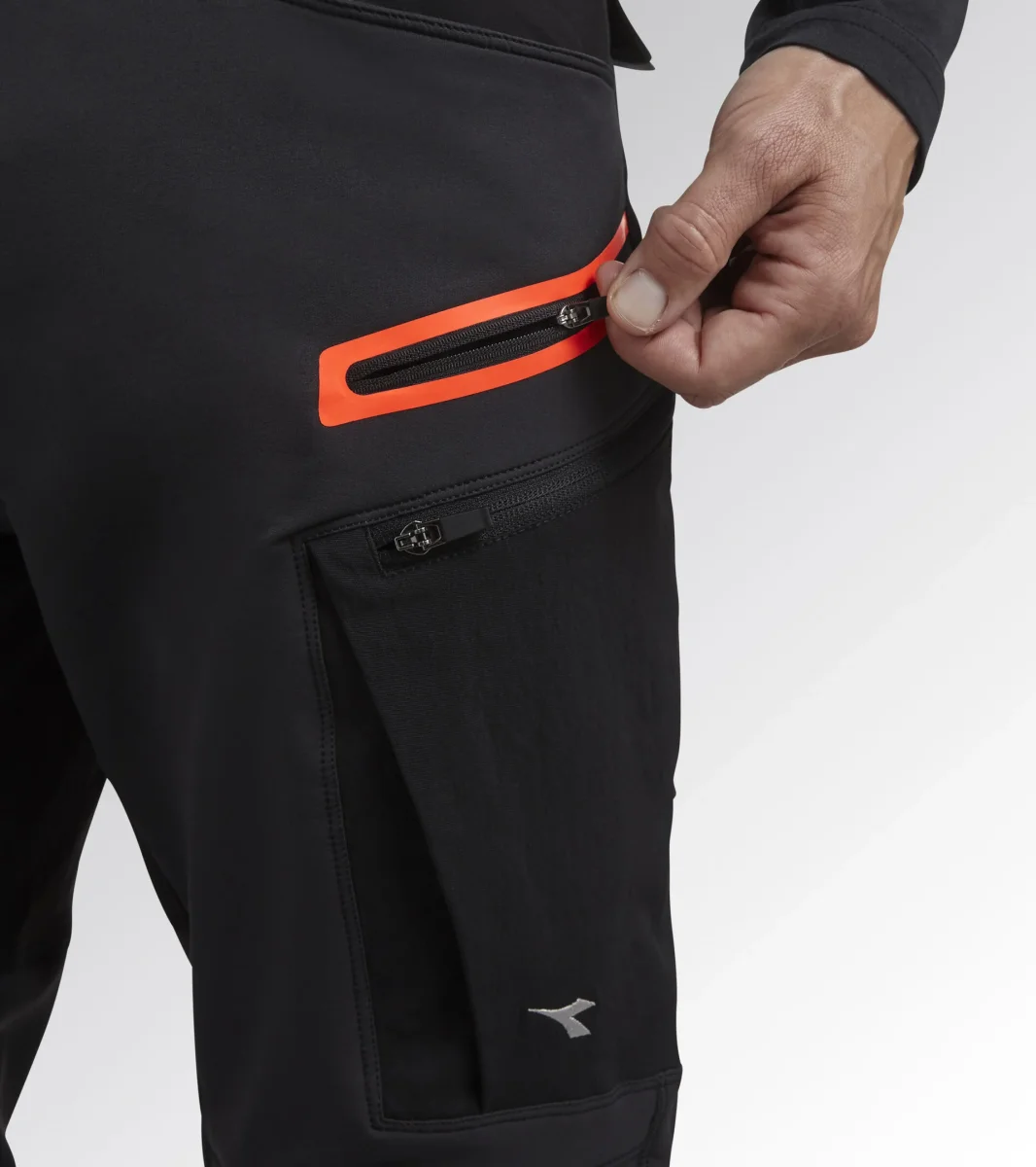 PANTALONE DIADORA HYBRID PERFORMANCE - immagine 4
