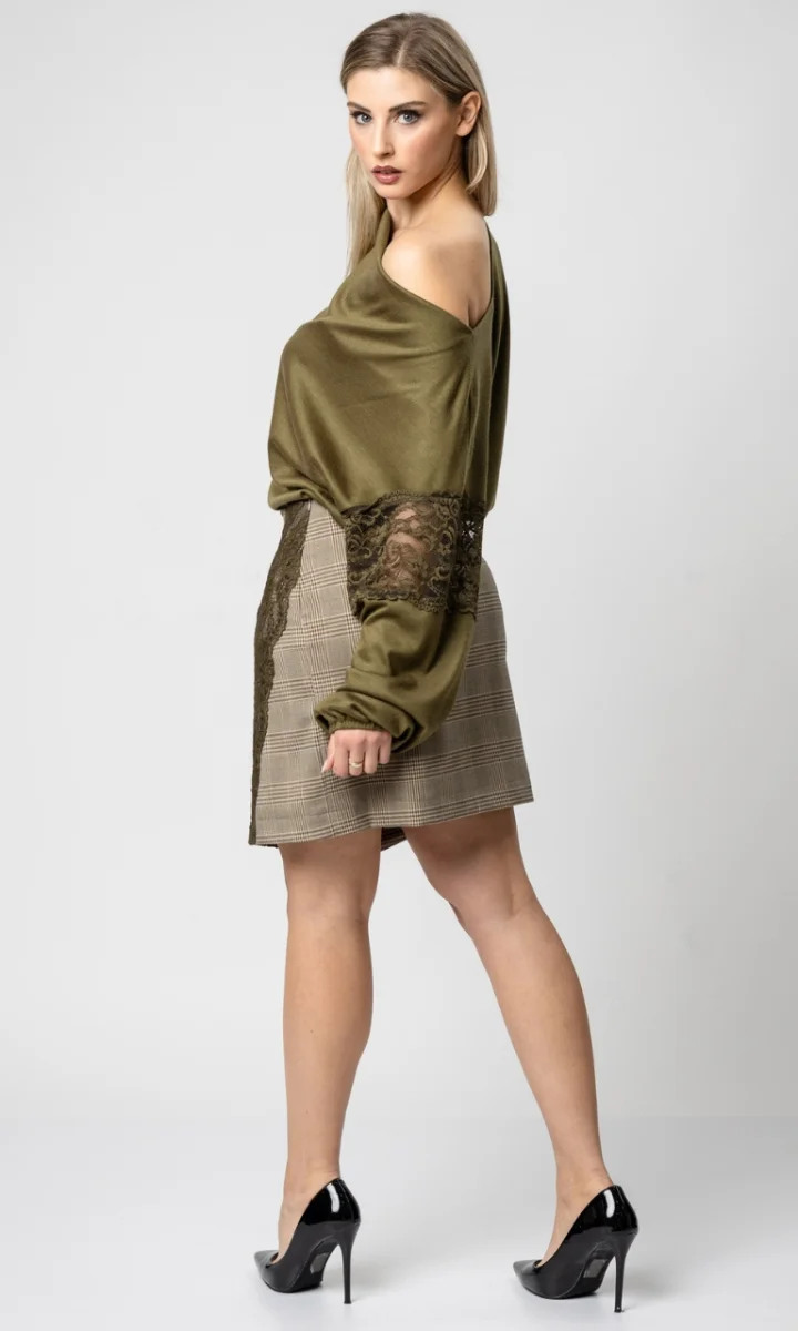 Completo gonna e maglia sblusata in lana - immagine 3