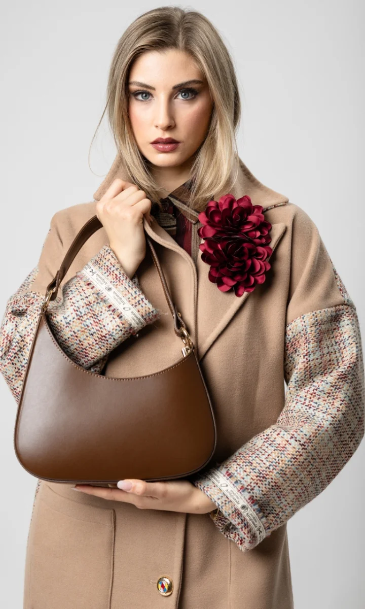 Cappotto donna cammello sartoriale in lana e tweed - immagine 5