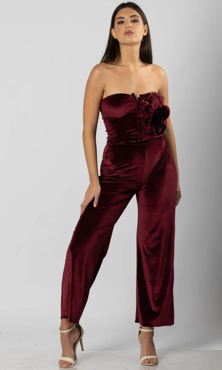 Crop top in velluto bordeaux con fiore realizzato a mano - immagine 4