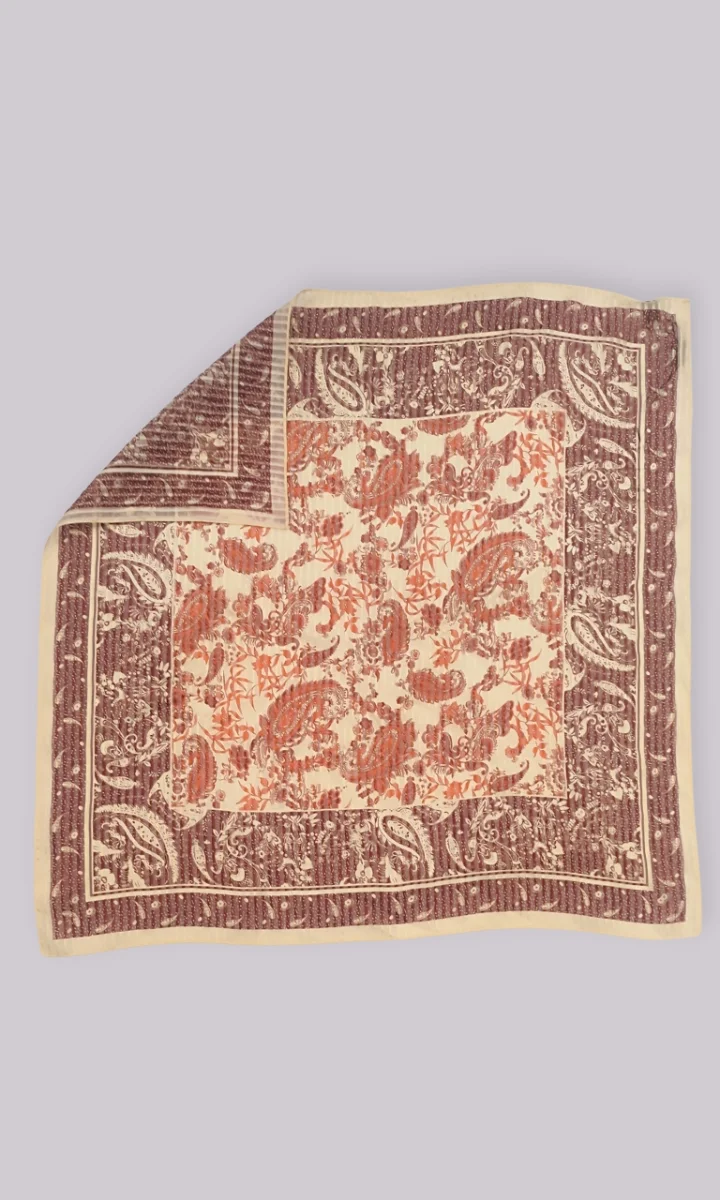 Foulard quadrato 100% seta a fantasia modello strangolino con borsa regalo - immagine 3