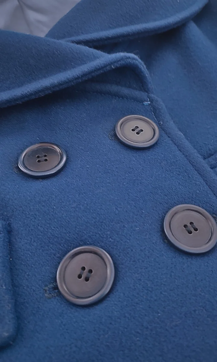 Giacca corta donna in panno di lana colore blu elettrico - immagine 4