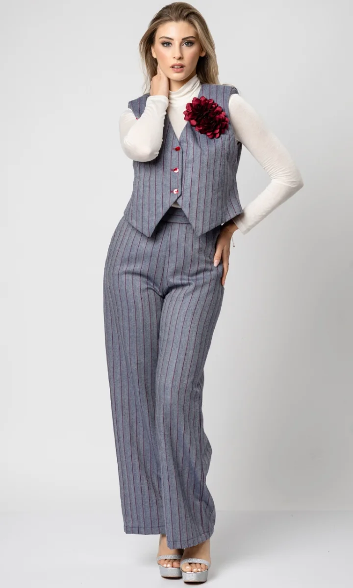 Gilet donna elegante a righe in maglia - immagine 3