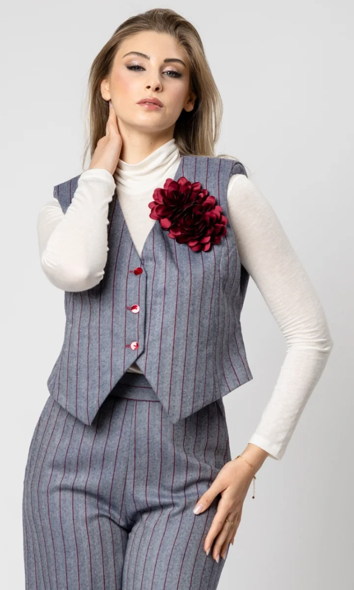 Gilet donna elegante a righe in maglia - immagine 2
