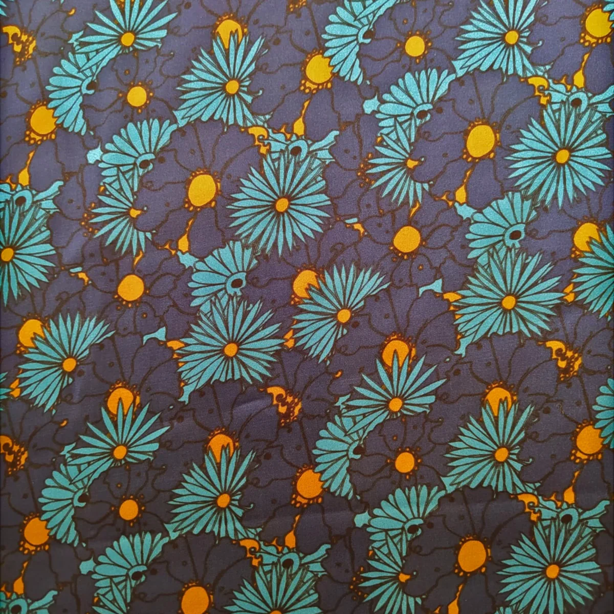 Tessuto raso di seta pura a fantasia floreale colore blu - immagine 2