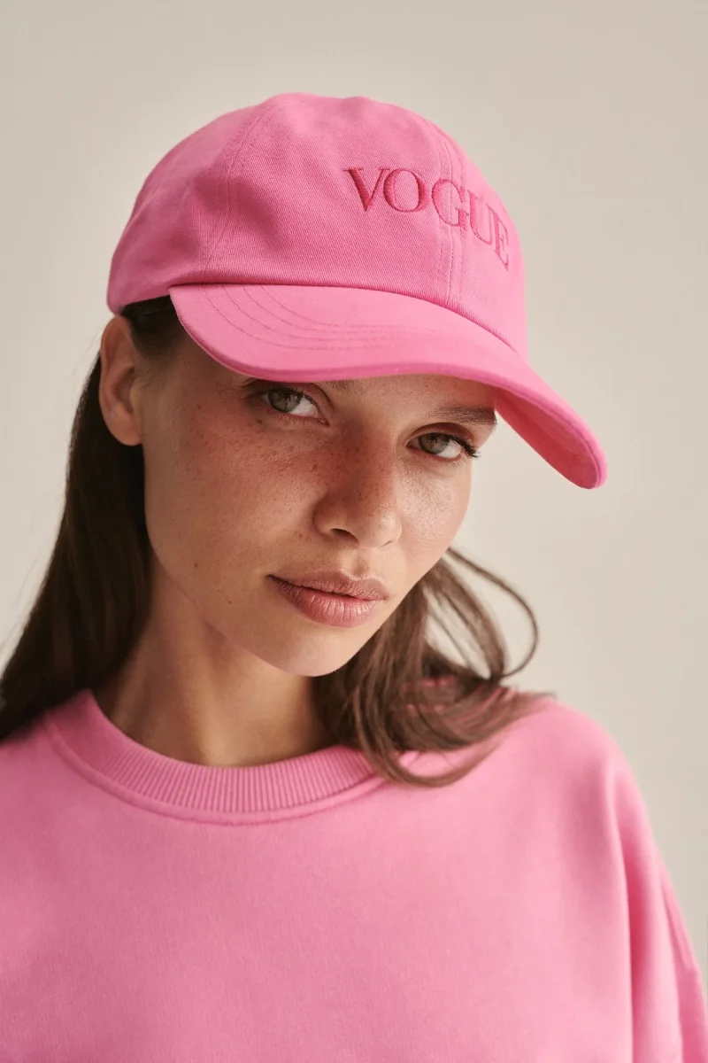 VOGUE Cap Pink Embroidered Logo - immagine 3