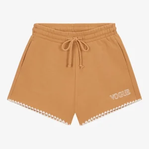 VOGUE Shorts Camel Embroidered Logo