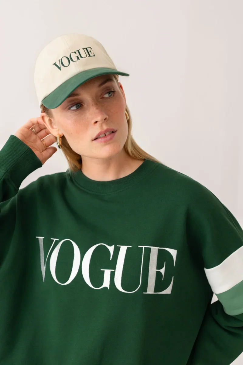 VOGUE Cap Ecru Embroidered Green Logo - immagine 4