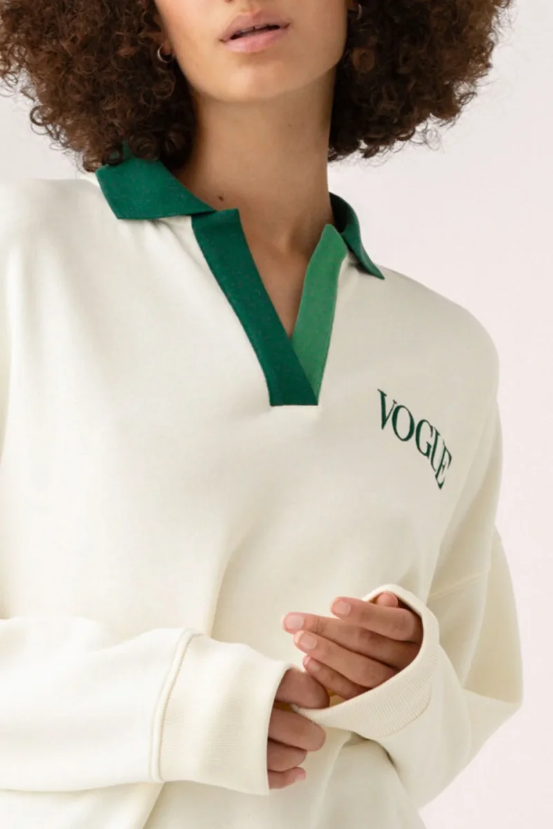 VOGUE Polo Sweatshirt Cream Contrast Green Collar - immagine 5