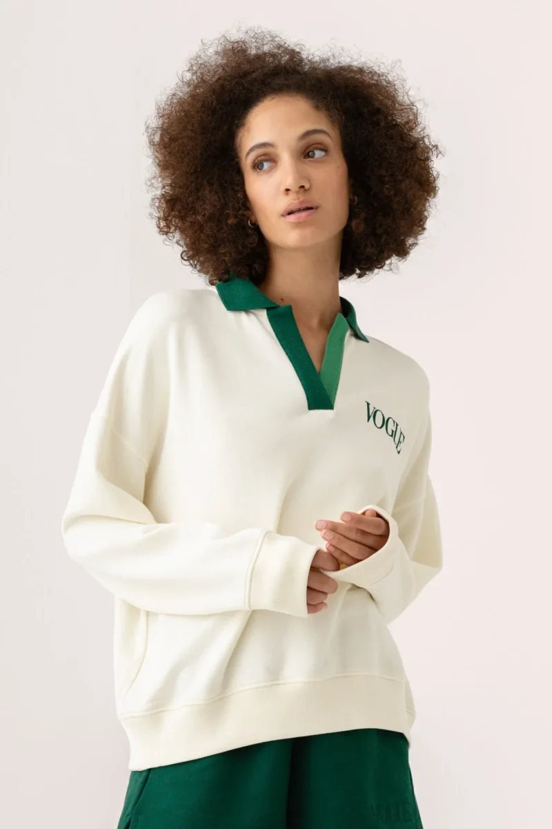 VOGUE Polo Sweatshirt Cream Contrast Green Collar - immagine 4