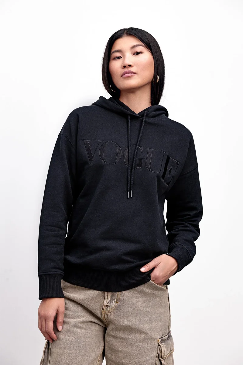 VOGUE Hoodie Black Tonal Embroidered Logo - immagine 5