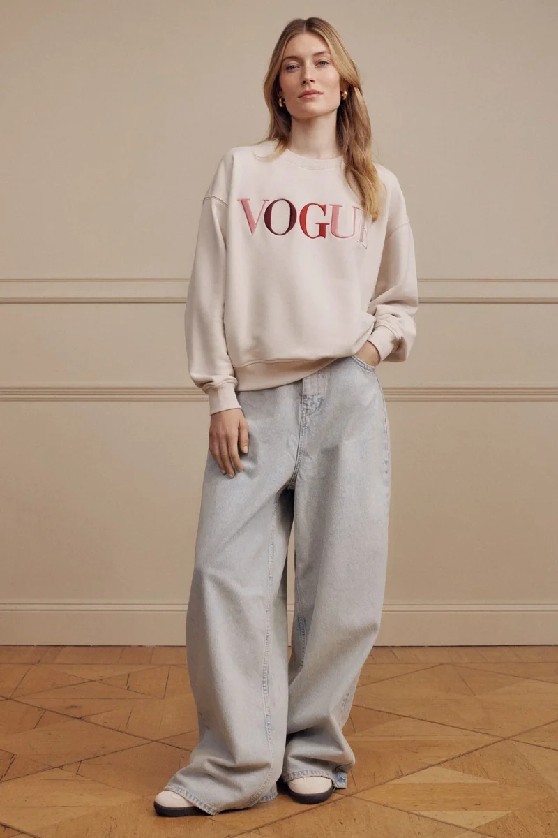 VOGUE Sweatshirt Ecru Embroidered Colorful Logo - immagine 6