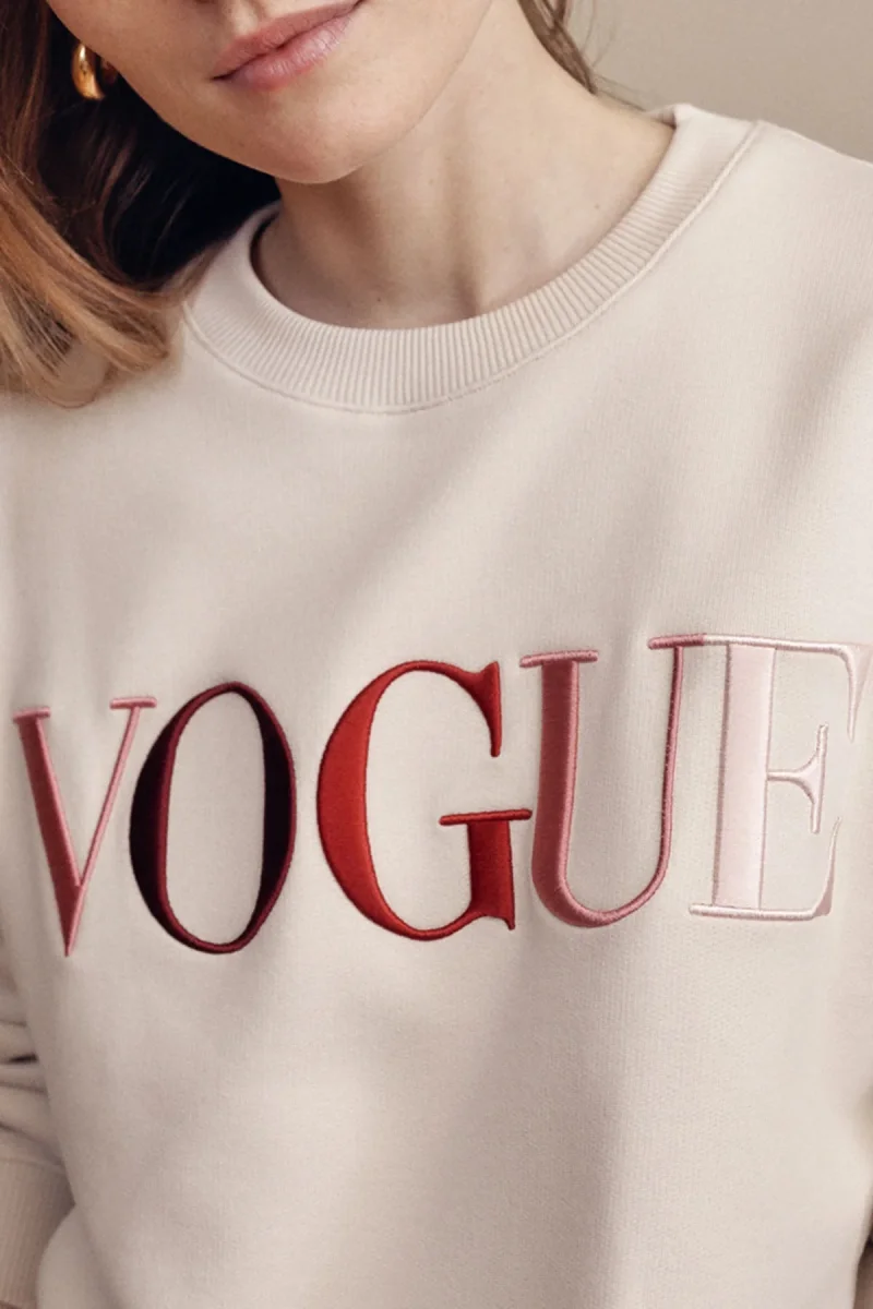 VOGUE Sweatshirt Ecru Embroidered Colorful Logo - immagine 5