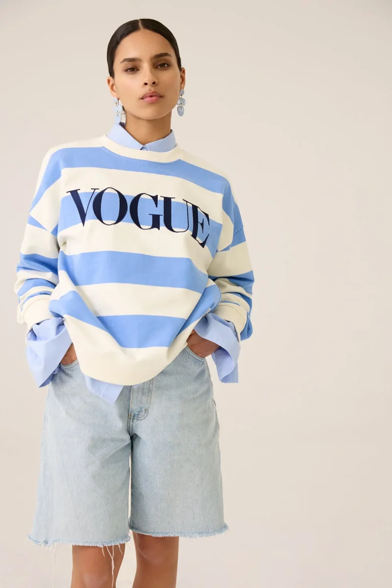 VOGUE Sweatshirt Sky Blue Striped Embroidered Logo - immagine 5