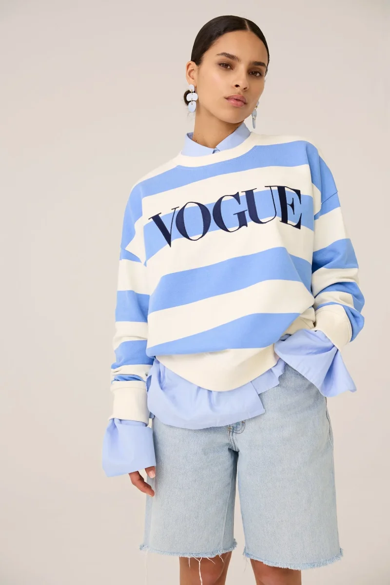 VOGUE Sweatshirt Sky Blue Striped Embroidered Logo - immagine 7